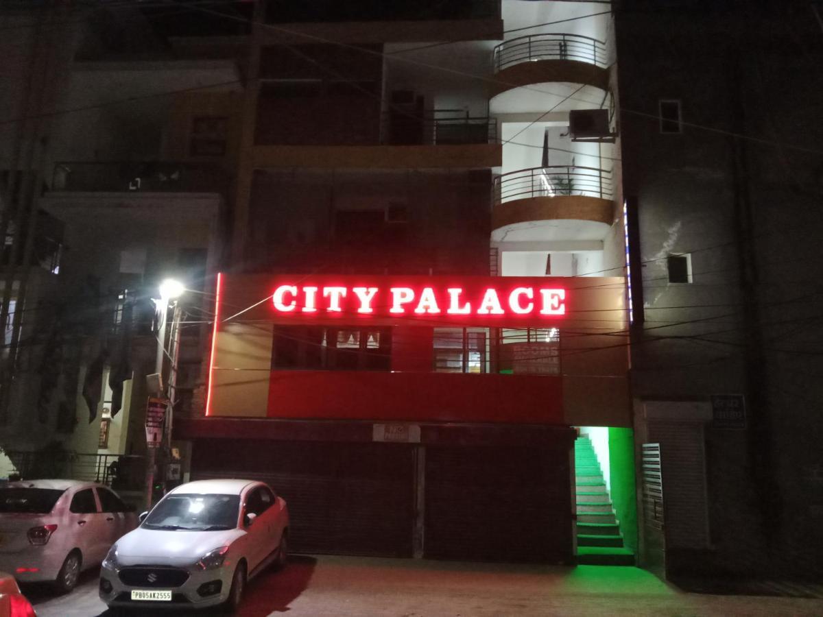 City Palace Panchkula Extérieur photo